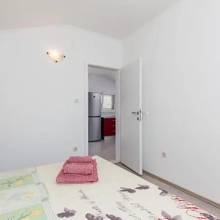 Διαμέρισμα Memunic - One Bedroom With Balcony And Sea View